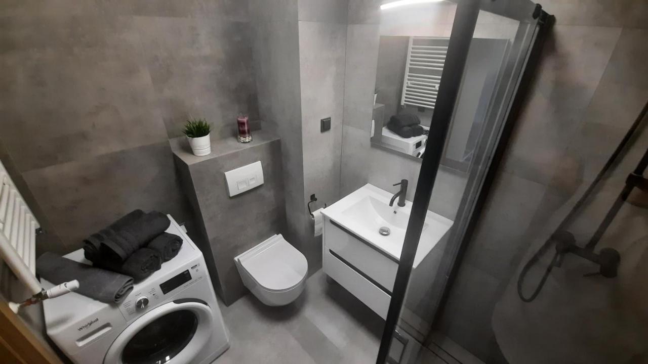 גדינייה Apartament M&R Dwie Sypialnie Garaz מראה חיצוני תמונה